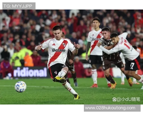 穆西亚拉的崛起之路：从青训天才到足球场上的闪耀明星