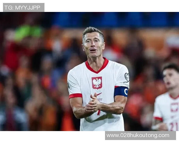 莱万的传奇之路：从波兰小镇到世界足球巅峰的奋斗历程