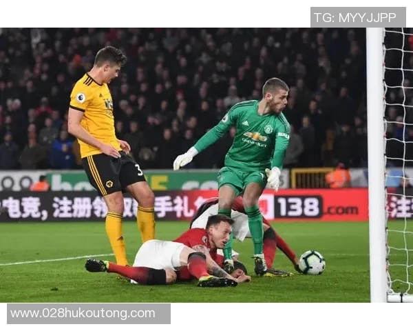 足总杯精彩回放狼队对战曼联的激烈较量与精彩瞬间分析