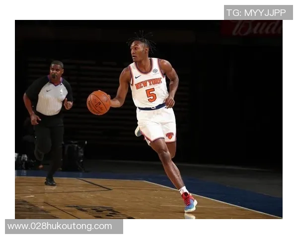 伊曼纽尔奎克利的崛起之路：从新秀到球队核心的蜕变与成长