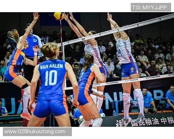 比利时女排迎战塞尔维亚队争夺国际赛场荣耀与胜利